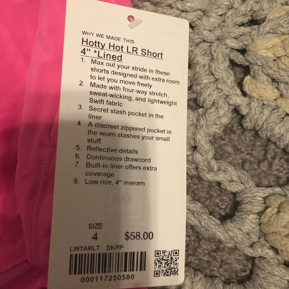 SOLD Lululemon Hotty Hot Short Dark Prism Pink 4” - Picture 3 of 5